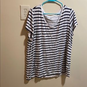 Short sleeve t-shirt